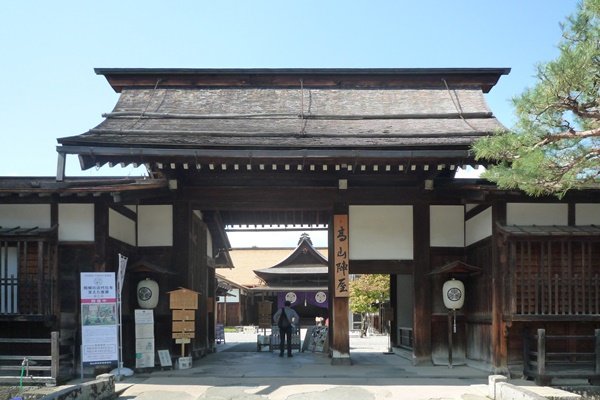 takayama1
